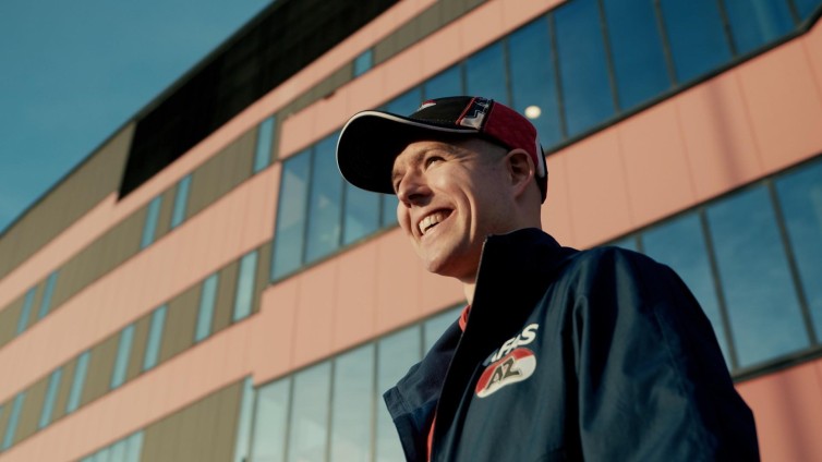 AZ en Lebara zetten via een mini-docu vier bijzondere fans in de spotlight